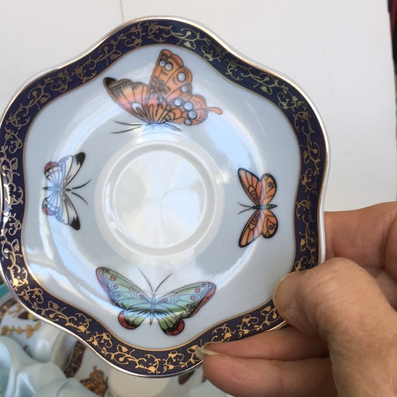 Vintage butterfly demitasse set in original box - Picture 2 of 6